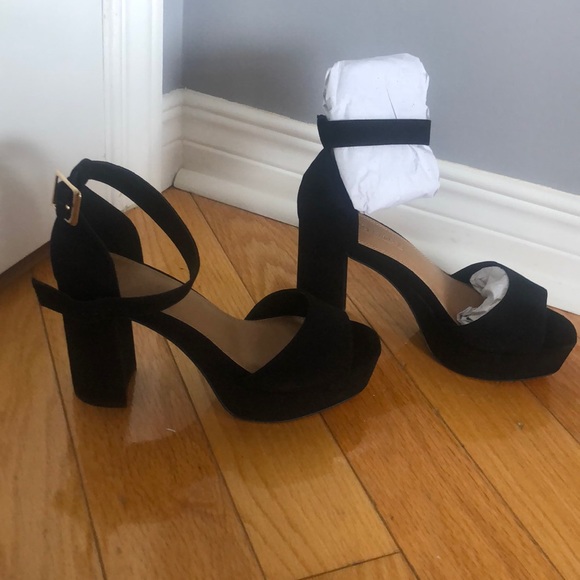 ✨NWT - ASOS - Block Heeled Sandals - Picture 2 of 5